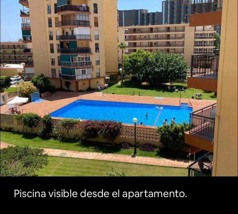 Apartamento Paseo Maritimo De Playamar Torremolinos Esterno foto